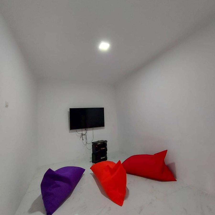 Villa Jk House Bandung Exterior foto